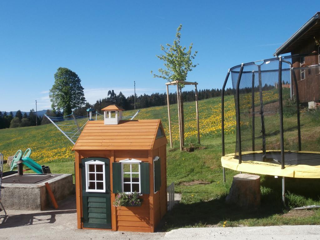 B&B La Ferme De Pouillerel La Chaux De Fonds Esterno foto